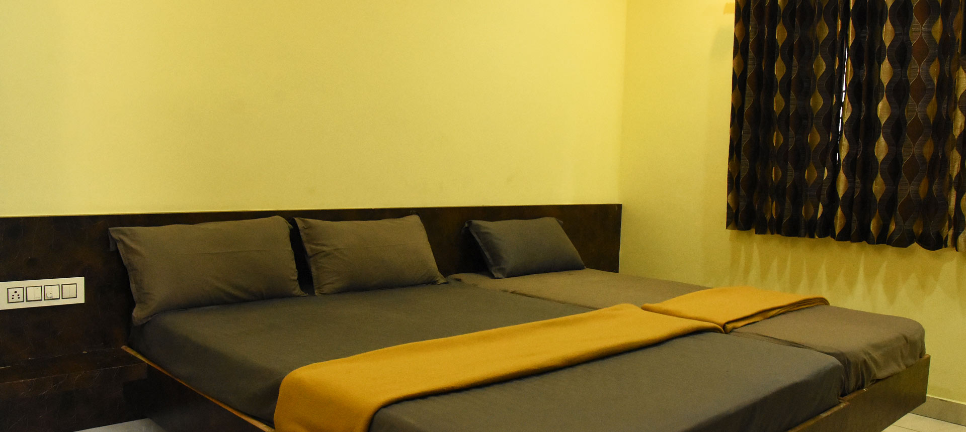 galaxy-beach-residency-ac-rooms.jpg